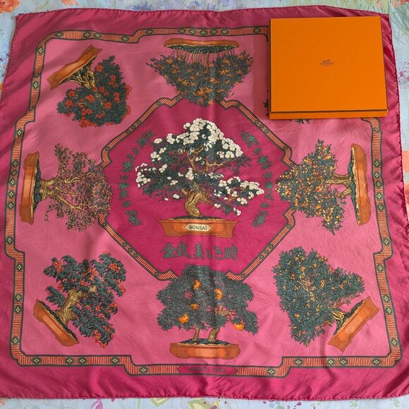 HERMES Vintage Bonsai Pink 90 cm Silk Square Scarf 1991 with Box RARE - Picture 2 of 16
